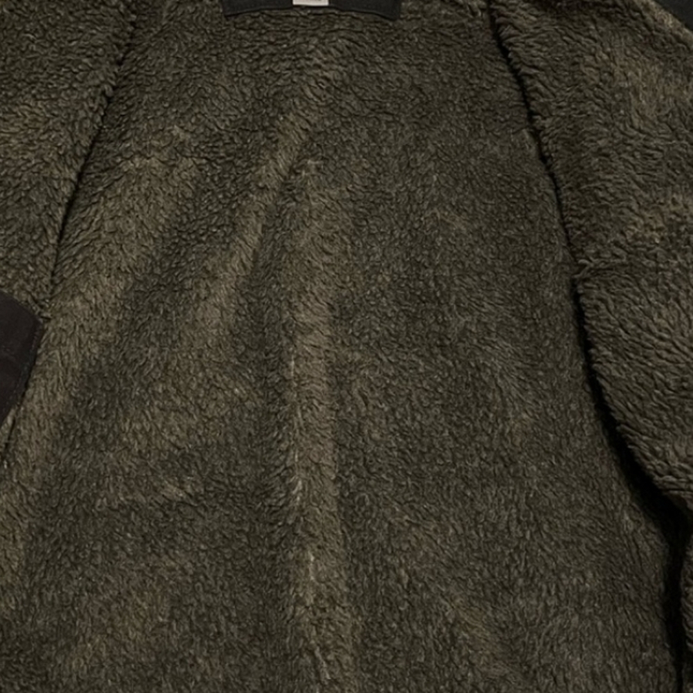 Carhartt Wildwood Black Hooded Jacket - Picture 3 of 6